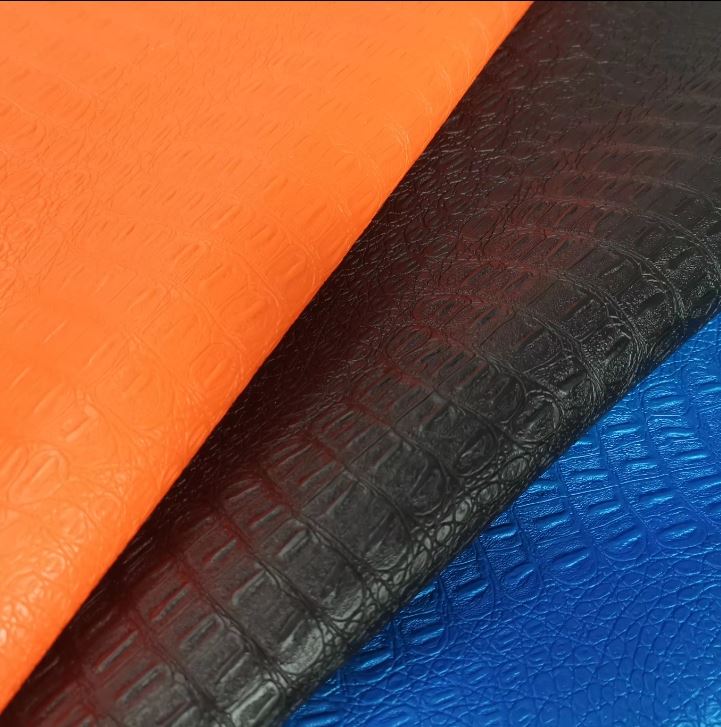 Factory Hot Sale Crocodile Design PVC Fuax Leather Animal Pattern Embossed PVC Leather