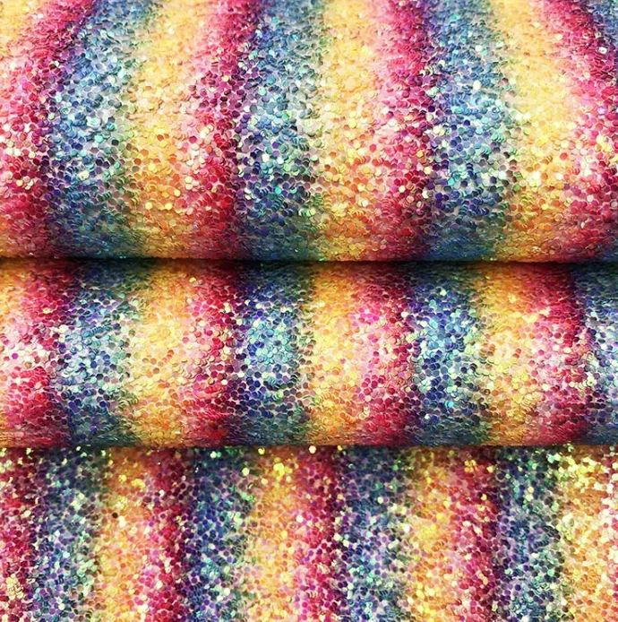 चमड़े को पीवीसी से चिपकाएँ